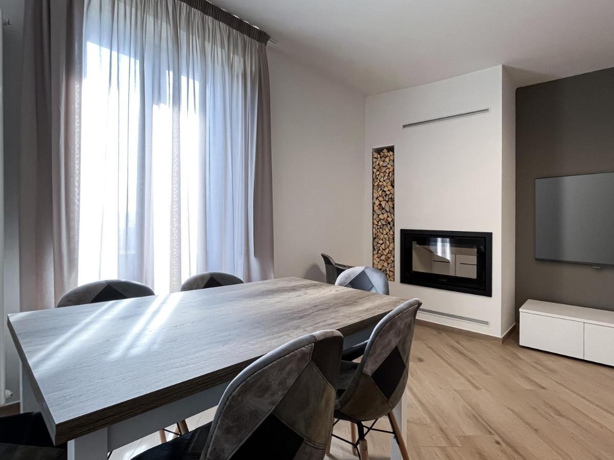 Residenza Sant'Angelo - Bike&Trekking House Apartment ปิเอตราเปอร์โตซา ภายนอก รูปภาพ