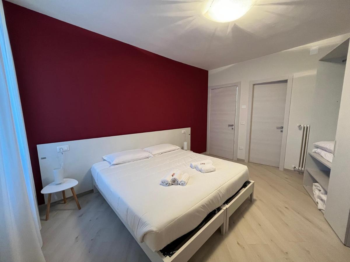 Residenza Sant'Angelo - Bike&Trekking House Apartment ปิเอตราเปอร์โตซา ภายนอก รูปภาพ