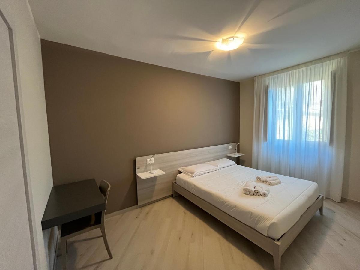 Residenza Sant'Angelo - Bike&Trekking House Apartment ปิเอตราเปอร์โตซา ภายนอก รูปภาพ