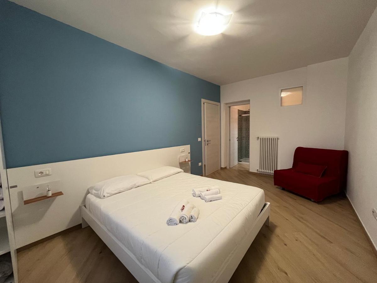 Residenza Sant'Angelo - Bike&Trekking House Apartment ปิเอตราเปอร์โตซา ภายนอก รูปภาพ