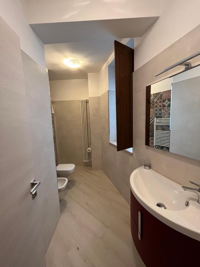 Residenza Sant'Angelo - Bike&Trekking House Apartment ปิเอตราเปอร์โตซา ภายนอก รูปภาพ